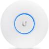 Access Point Ubiquiti UAP-AC-LITE, 1 x WAN Gigabit, 2 antene interne