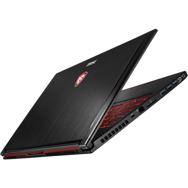 Laptop MSI GS63VR 7RG Stealth Pro, 15.6'' FHD, Core i7-7700HQ 2.8GHz, 16GB DDR4, 1TB HDD + 256GB SSD, GeForce GTX 1070 8GB, No OS, Negru