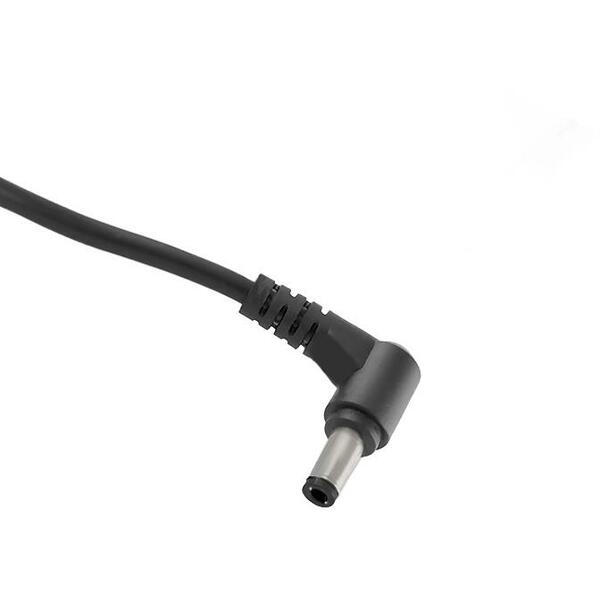 Incarcator Laptop Qoltec pentru notebook TOSHIBA 90W, 19V, 4.9 A, conector 5.5x2.5