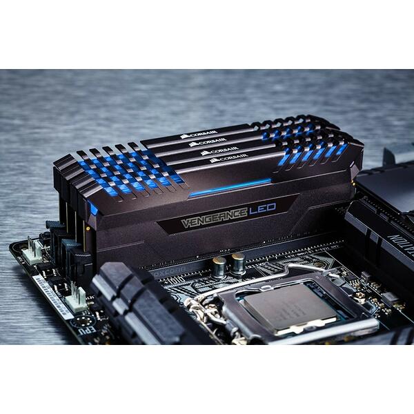 Memorie Corsair Vengeance Blue LED 16GB DDR4 2666MHz CL16 Kit Dual Channel