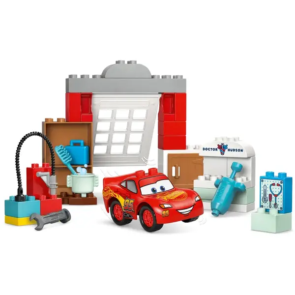 LEGO DUPLO 10456 McQueen's Visit to Doc's Garage