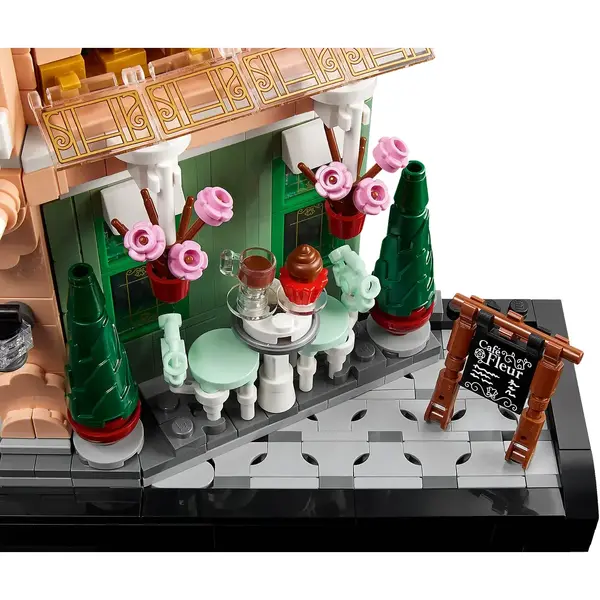 LEGO ICONS 10362 French Café