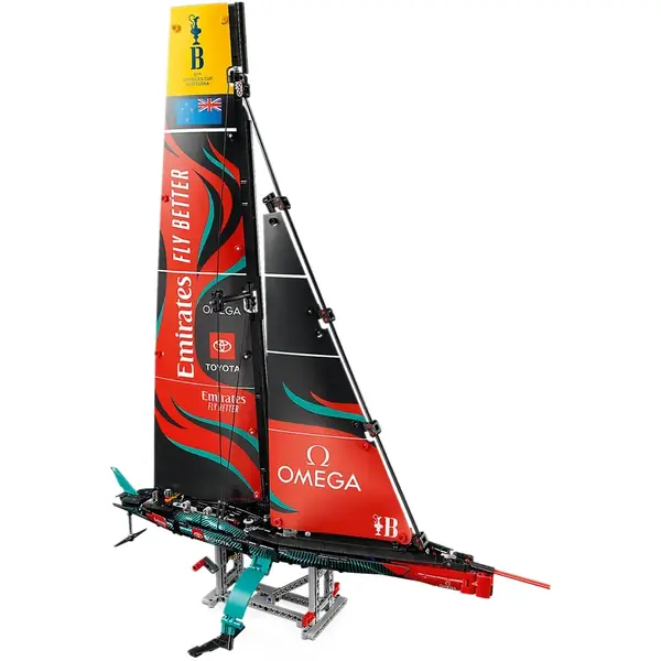 LEGO TECHNIC 42174 Emirates Team New Zealand AC75 Yacht