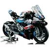 LEGO TECHNIC 42130 BMW M 1000 RR