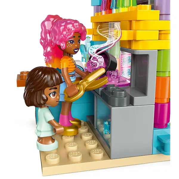 LEGO FRIENDS 42649 Heartlake City Candy Store