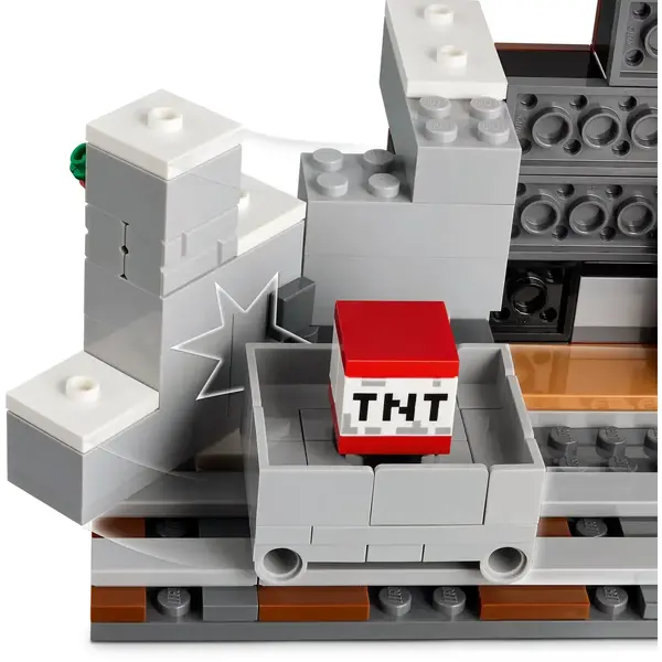 LEGO MINECRAFT 21277 The Pickaxe Mine