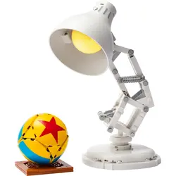 IDEAS 21357 Disney Pixar Luxo Jr.