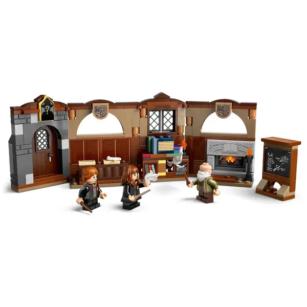 LEGO HARRY POTTER 76442 Hogwarts Castle - Charms Class