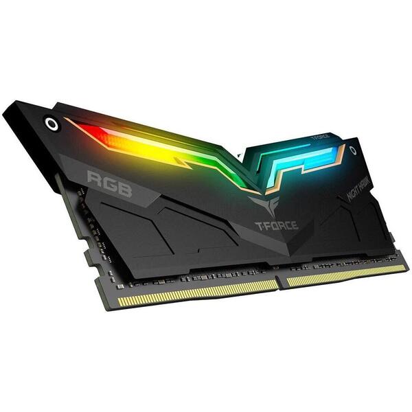 Memorie Team Group T-Force Night Hawk RGB DDR4 16GB 3000 MHz CL16, Kit Dual Channel