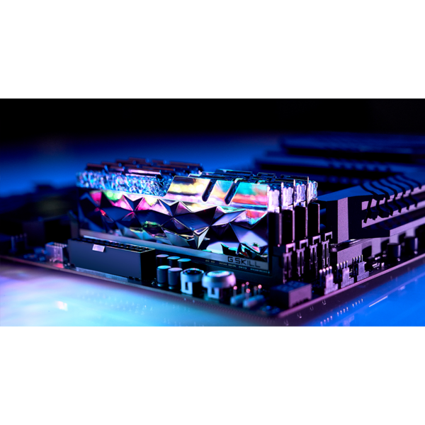 Memorie G.Skill Trident Z Royal Elite RGB DDR4 32GB 3600MHz CL14 1.45V Kit Quad Channel