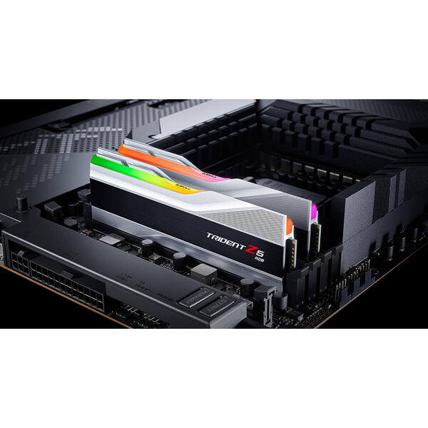 Memorie G.Skill Trident Z5 RGB 32GB DDR5 6400MHz CL32 1.40V Kit Dual Channel Silver