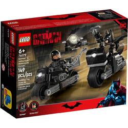URMARIREA CU MOTO. BATMAN, LEGO 76179