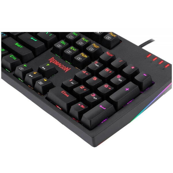 Tastatura gaming Redragon Amsa Pro iluminare RGB neagra switch-uri albastre