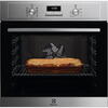 Cuptor incorporabil Electrolux SurroundCook EOF3C70X, 8 functii de gatire, 72 L, Autocuratare catalitica, Display, Grill, Clasa energetica A, Argintiu/Inox